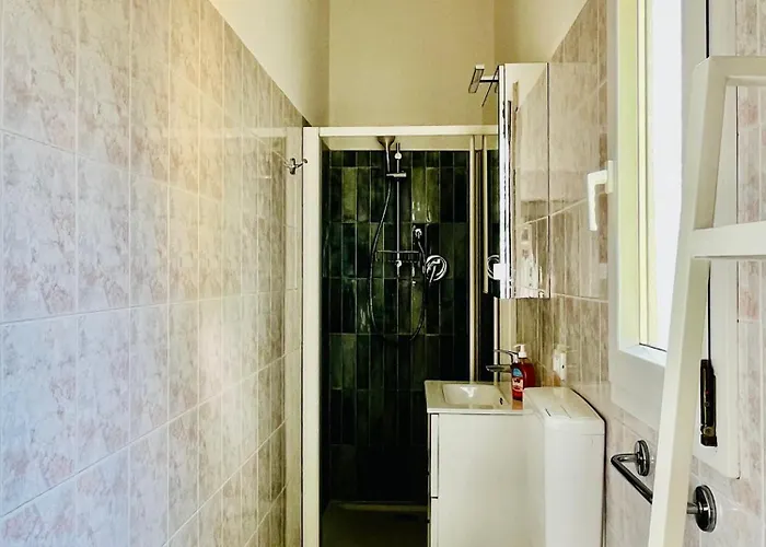 Mascarella 19 بولونيا